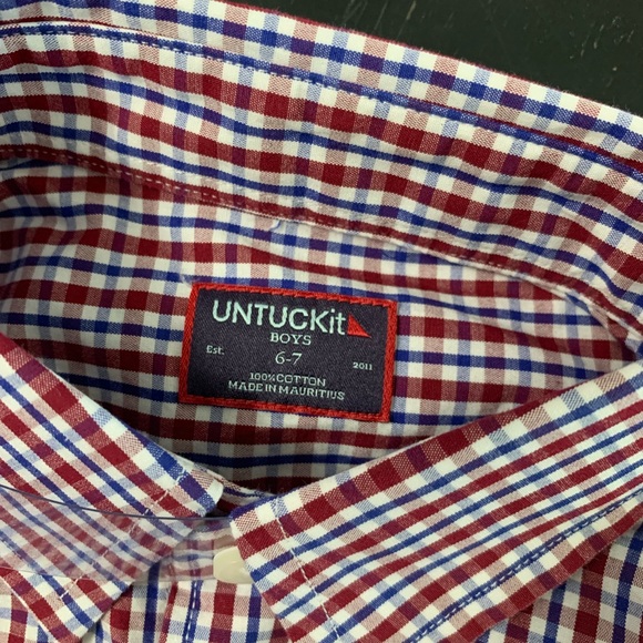 Untuckit button down - Picture 3 of 5